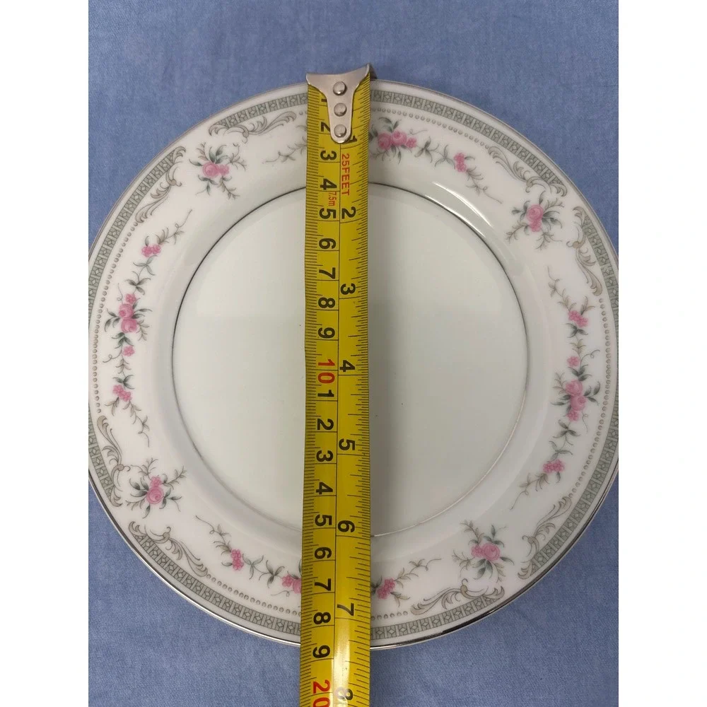 Mikasa Chateau 5725 Salad‎ Plate White Pink Floral Japan 7.5in (7 pcs)
